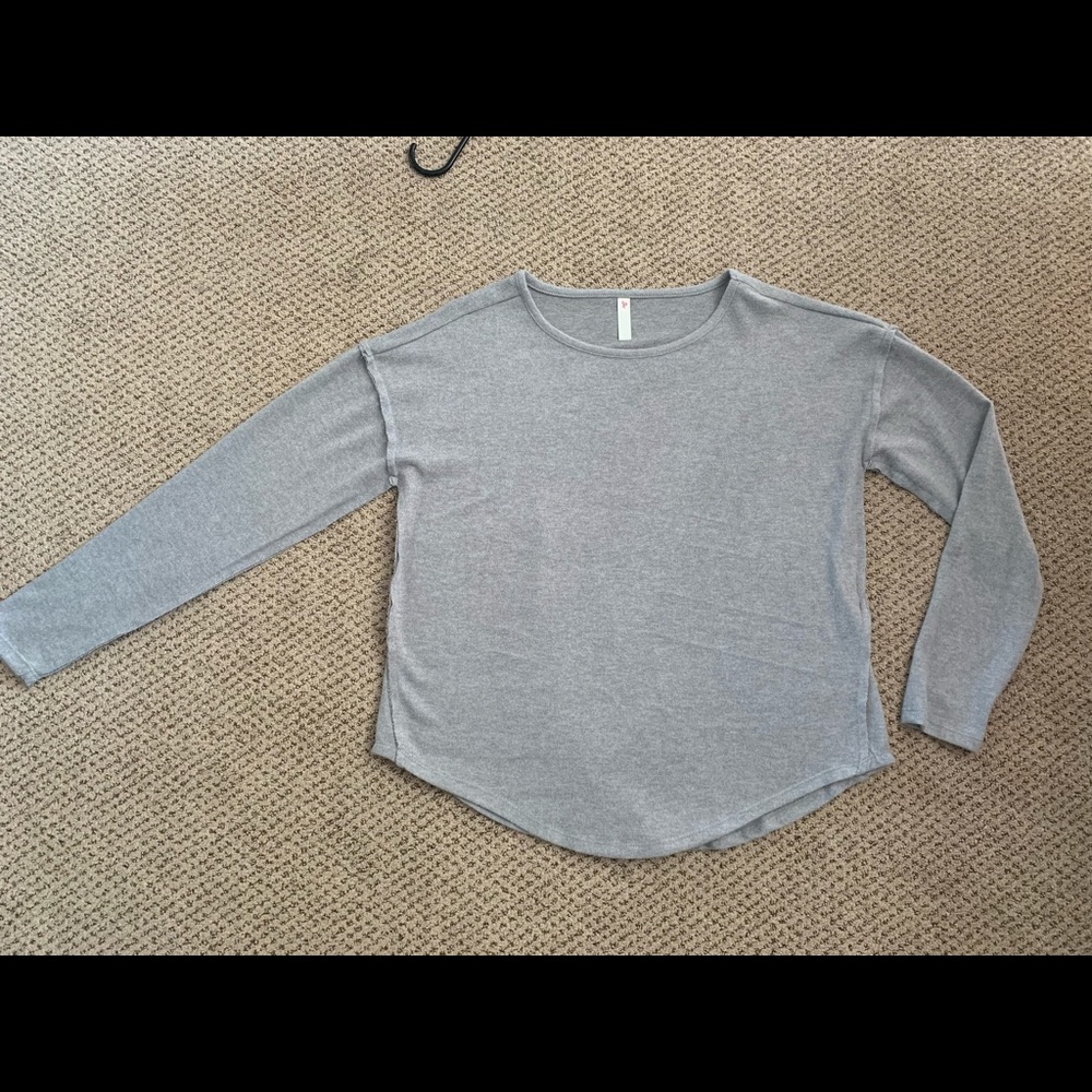 NWOT Blueish gray lounge shirt